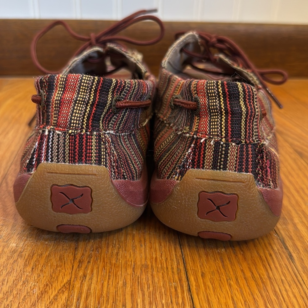 Twisted X Women’s Striped Red Multi Driving Moccasins Size 11 - Picture 3 of 8